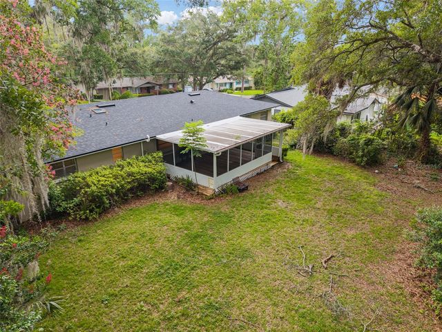 930 NW 37TH TERRACE, Gainesville, FL 32605