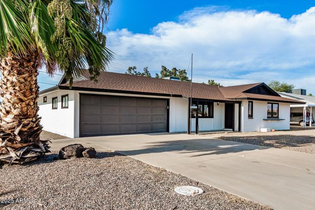10076 W PEORIA Avenue, Sun City, AZ 85351