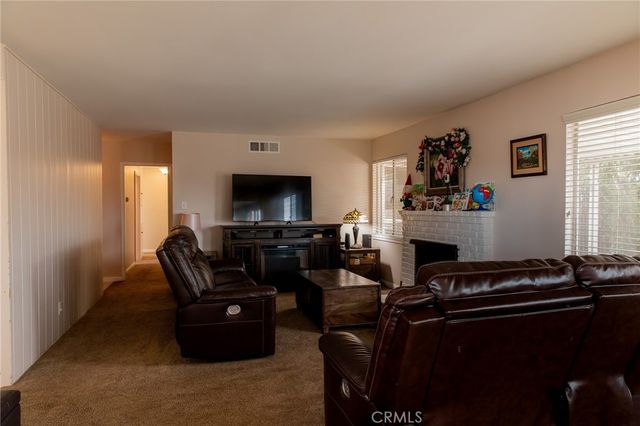 38990 Juniper Tree, Palmdale, CA 93551