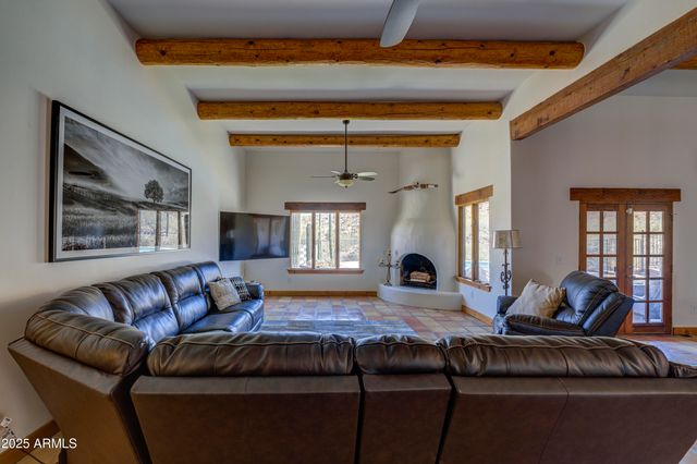 40445 N 32ND Street, Cave Creek, AZ 85331