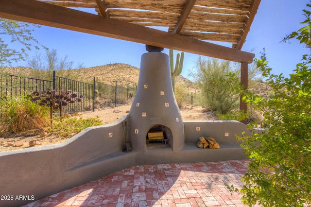 40445 N 32ND Street, Cave Creek, AZ 85331