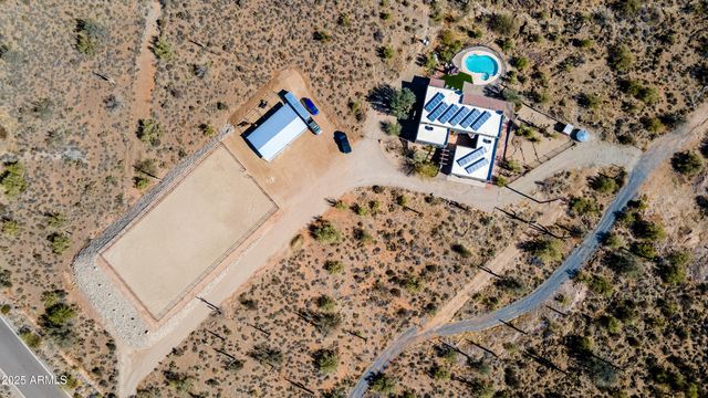 40445 N 32ND Street, Cave Creek, AZ 85331