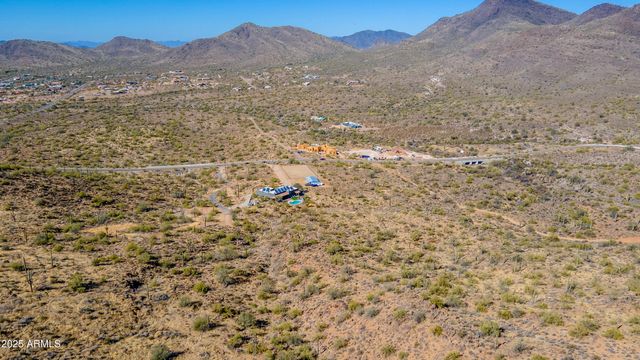 40445 N 32ND Street, Cave Creek, AZ 85331