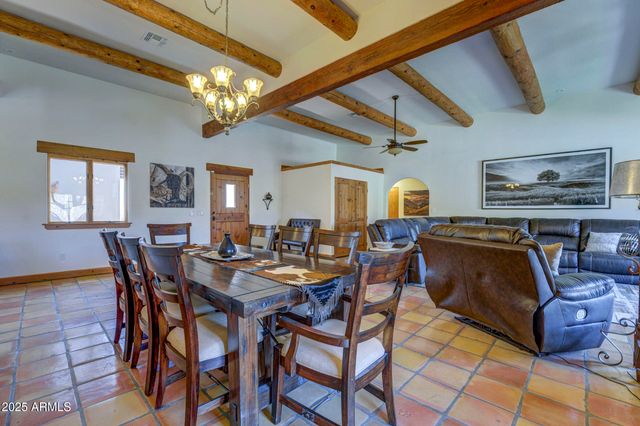 40445 N 32ND Street, Cave Creek, AZ 85331