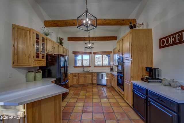 40445 N 32ND Street, Cave Creek, AZ 85331