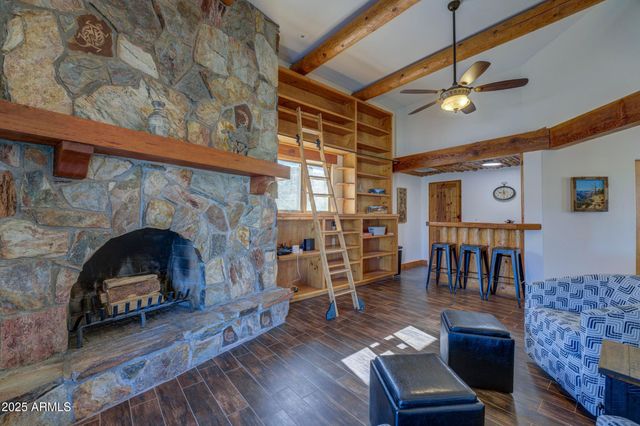 40445 N 32ND Street, Cave Creek, AZ 85331