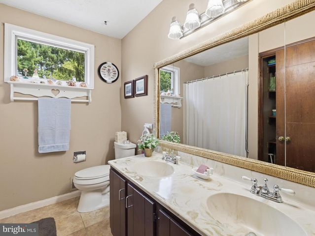 20636 BENT WILLOW RD, Rohrersville, MD 21779