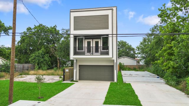6631 Foster Street, Houston, TX 77021