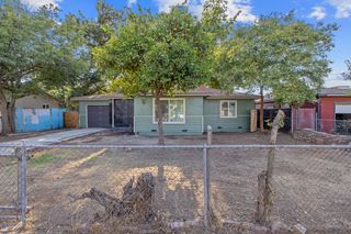 2452 S Holloway Avenue, Fresno, CA 93725