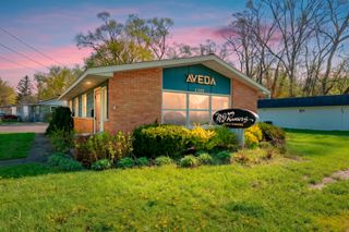 1726 W Michigan Avenue, Battle Creek, MI 49037