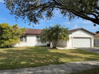 28211 SW 136th Pl, Homestead, FL 33033