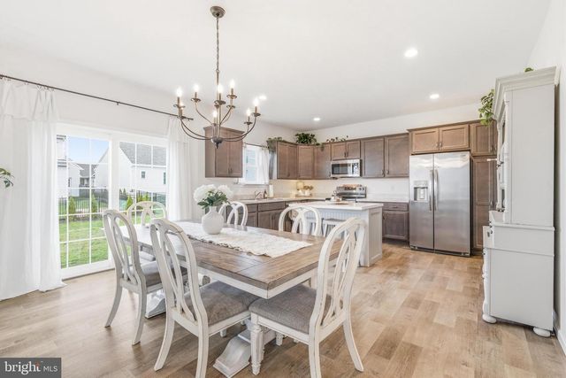 222 BUTTERNUT DR, Oxford, PA 19363