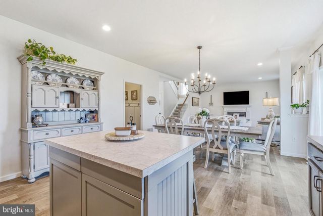 222 BUTTERNUT DR, Oxford, PA 19363