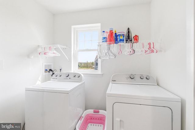 222 BUTTERNUT DR, Oxford, PA 19363
