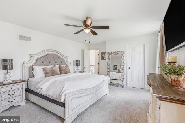 222 BUTTERNUT DR, Oxford, PA 19363