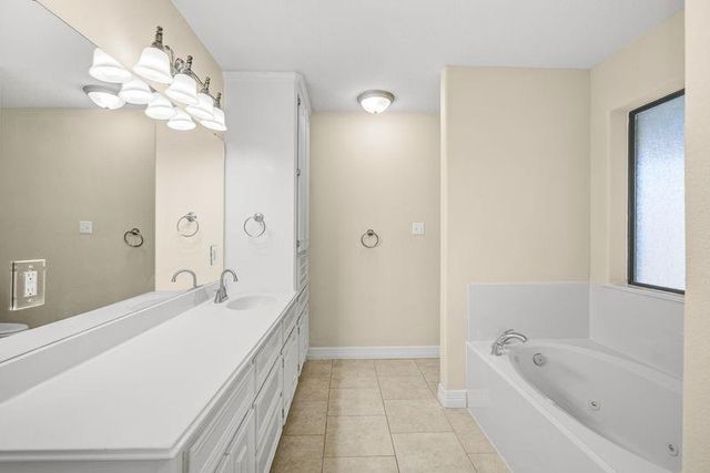 107 Meadowlark Court, Richwood, TX 77566