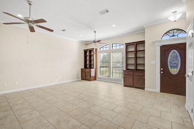 107 Meadowlark Court, Richwood, TX 77566