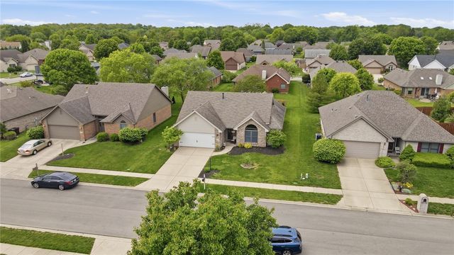 9469 Country Path Trail, Miami Twp, OH 45342