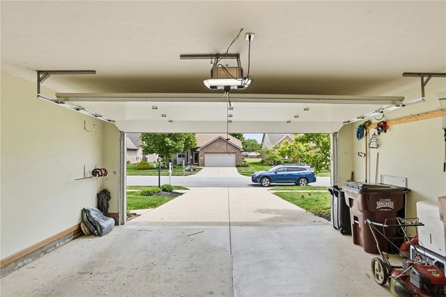9469 Country Path Trail, Miami Twp, OH 45342