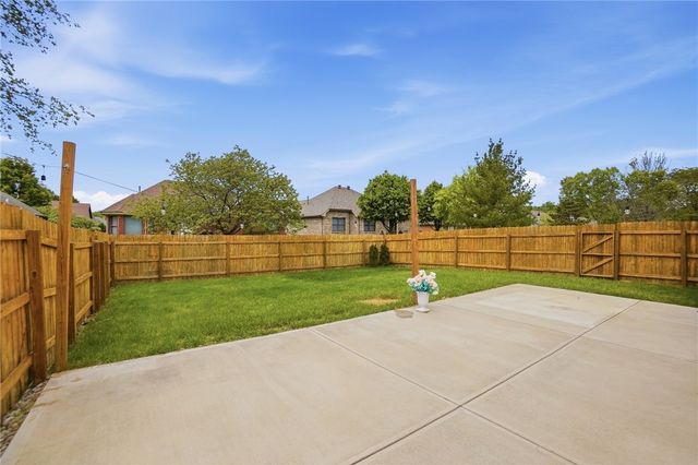 9469 Country Path Trail, Miami Twp, OH 45342
