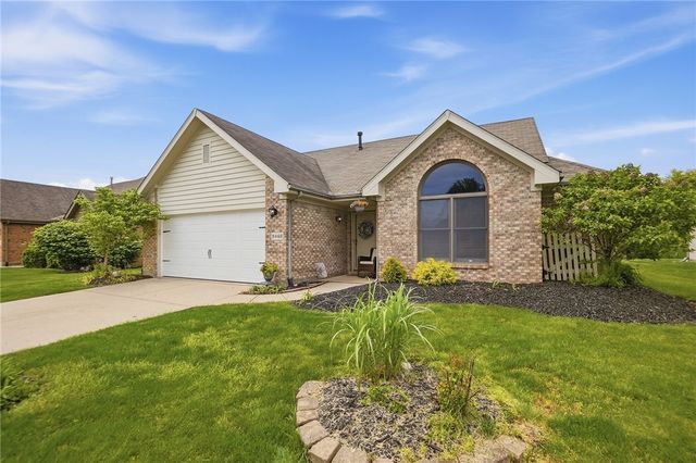 9469 Country Path Trail, Miami Twp, OH 45342