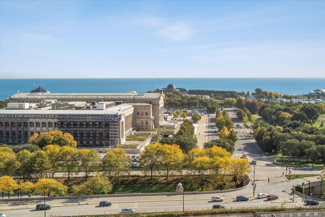 1322 S Prairie Avenue 1706, Chicago, IL 60605