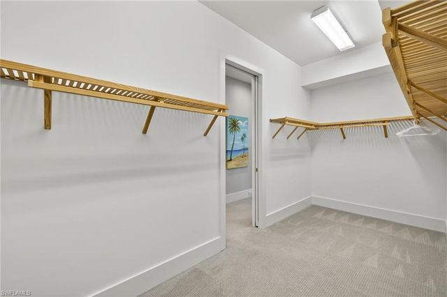 14832 Dockside LN, Naples, FL 34114