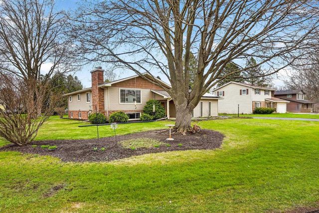 3468 Cottontail Trail, Madison, WI 53718