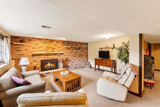 3468 Cottontail Trail, Madison, WI 53718