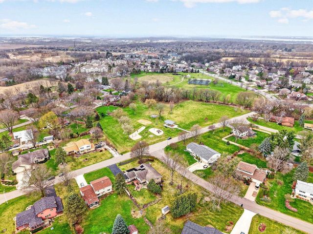 3468 Cottontail Trail, Madison, WI 53718