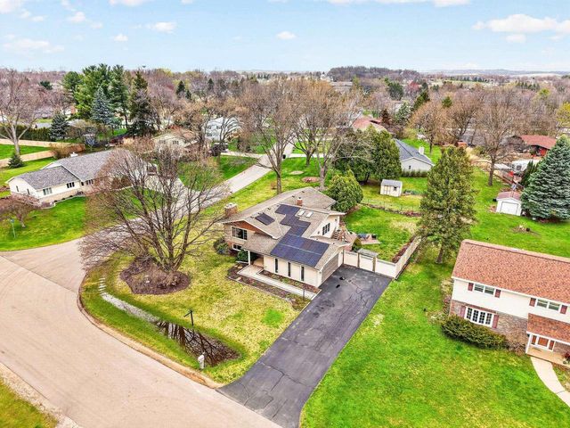 3468 Cottontail Trail, Madison, WI 53718