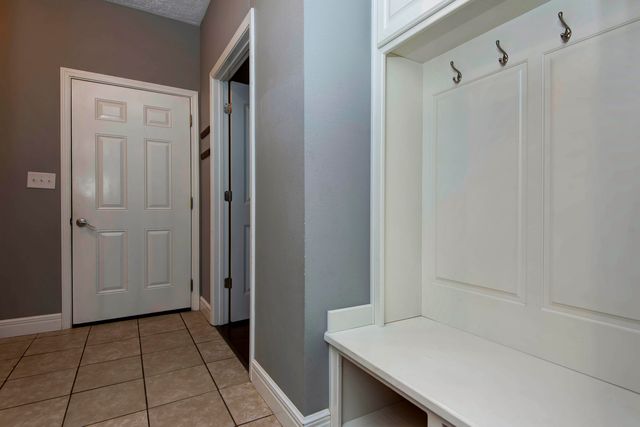 6008 S Mccann Avenue, Springfield, MO 65804