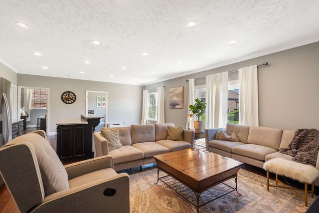 6008 S Mccann Avenue, Springfield, MO 65804