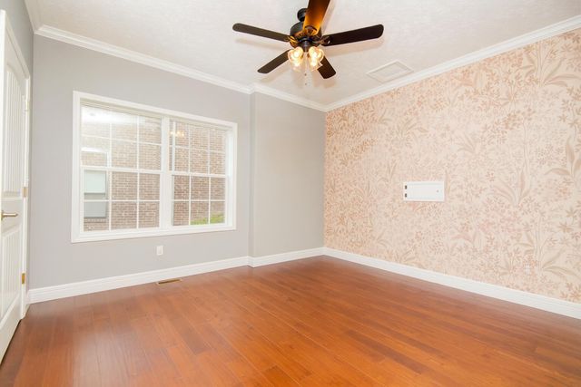 6008 S Mccann Avenue, Springfield, MO 65804