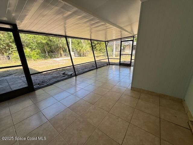 945 Date Avenue, Merritt Island, FL 32953