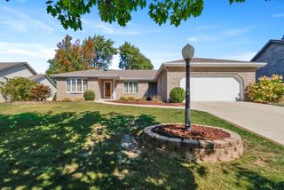 312 Fairfield Drive, Crown Point, IN 46307