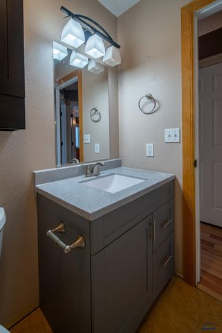 3400 HALL, Rapid City, SD 57702