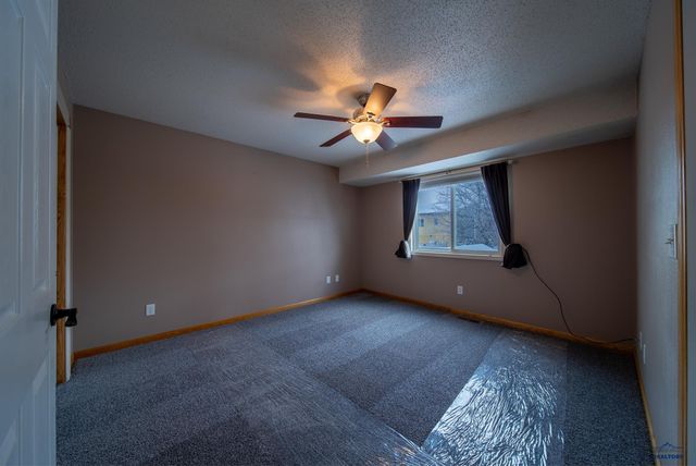 3400 HALL, Rapid City, SD 57702