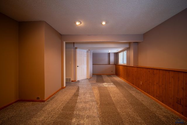 3400 HALL, Rapid City, SD 57702