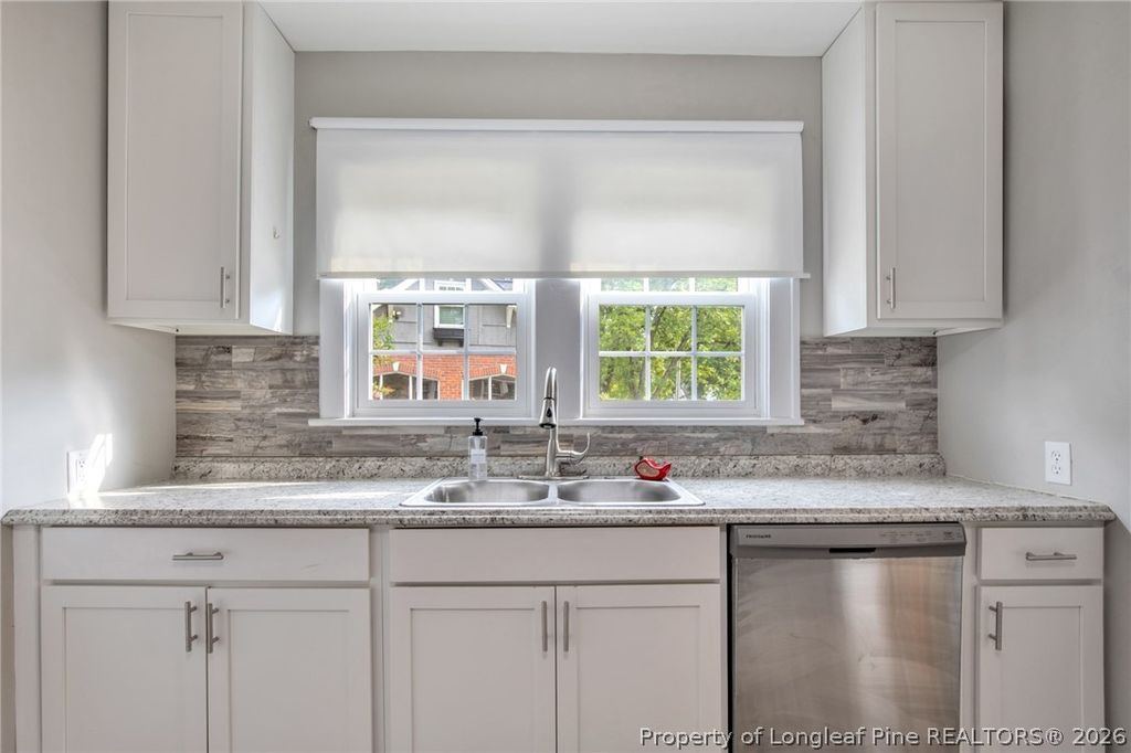 220 Bethune Street, Fayetteville, NC 28305 — photo 11