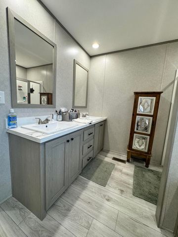 374 Heartland Estates, Russell Springs, KY 42642