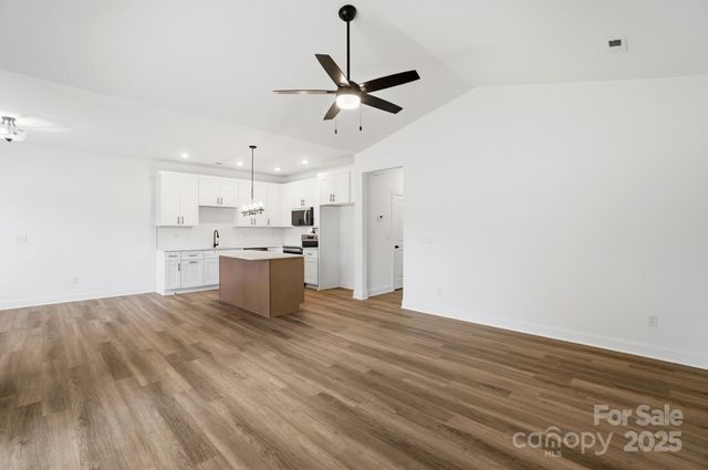 201 Dale Drive 2, Cherryville, NC 28021