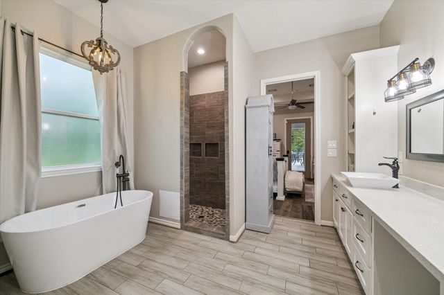 5050 Fm 222 Loop S, Coldspring, TX 77331