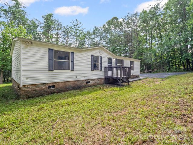 2270 Hartland Forest Drive, Morganton, NC 28655