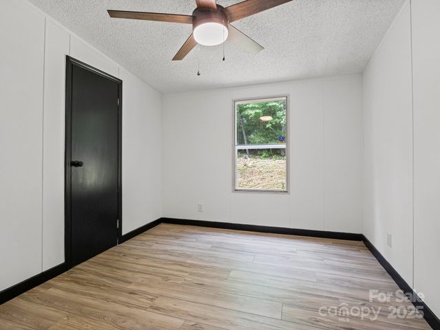 2270 Hartland Forest Drive, Morganton, NC 28655
