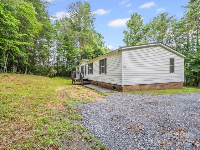 2270 Hartland Forest Drive, Morganton, NC 28655