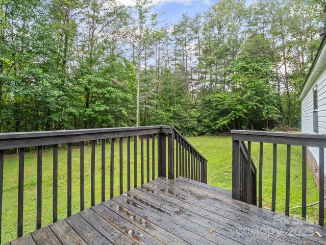 2270 Hartland Forest Drive, Morganton, NC 28655