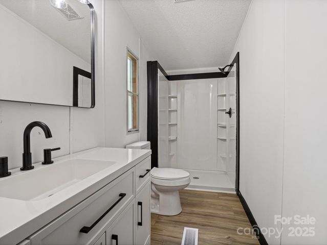 2270 Hartland Forest Drive, Morganton, NC 28655