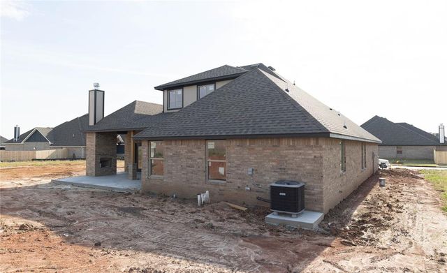 11629 Abigail Way, Yukon, OK 73099