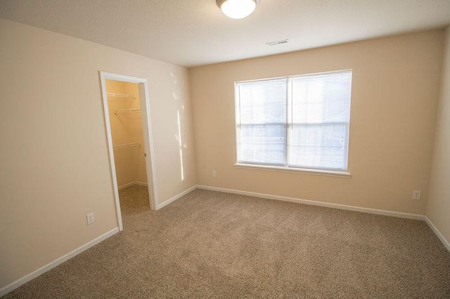 1881 FIELD ST, Columbia, MO 65203